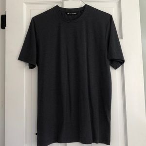 NWOT Travis Matthew t-shirt